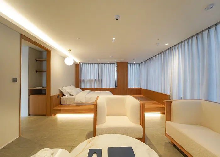 Hotel Ground27